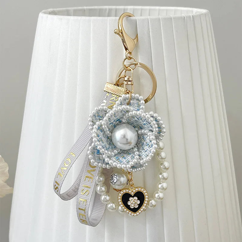 Pearl Chain Flower Keychain